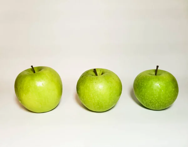 Three Green Apples Row White Background — Stock Photo, Image