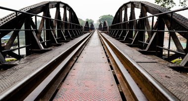 Karnchanaburi Nehri Kwai Köprüsü