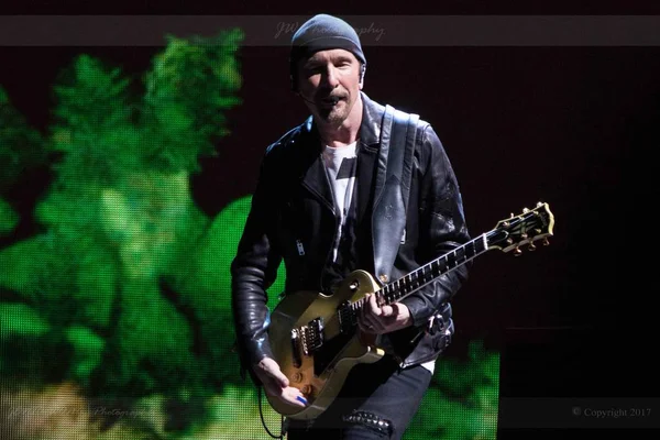 U2- Joshua Tree 30-year Anniversary- The Edge — Stock Photo, Image