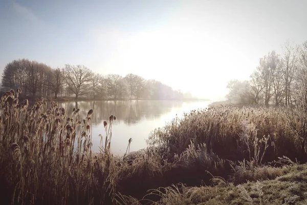 Rym frost krajobraz rzeki Havel (Brandenburgia - Niemcy) — Zdjęcie stockowe