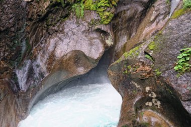 Wilder-Gerlostal (Tirol adlı Leiternkammerklamm gorge şelale