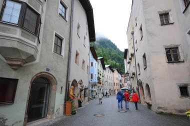 İnsanlar Inn Nehri (Tirol Avusturya, Rattenberg ziyaret)