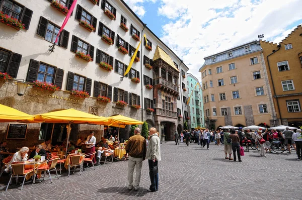 Panoráma města z Innsbrucku na Innu (Tirol Rakousko) — Stock fotografie