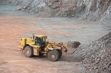 porfir benim görüntüleyin. Dünya hareket ettirmek kayalar yükleniyor