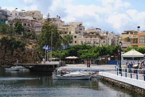 Stadsgezicht van Agios Nikolaos Crete — Stockfoto