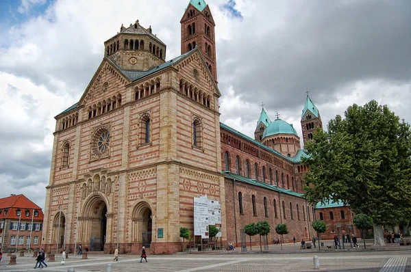 Paisaje urbano de Speyer con su centro histórico y Catedral . — Foto de Stock