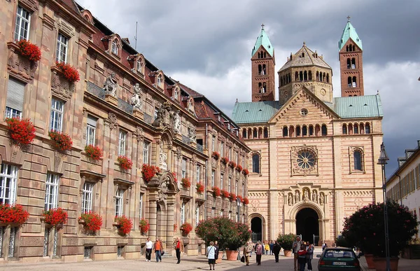 Cityscape de Speyer com seu centro histórico e Catedral . — Fotografia de Stock