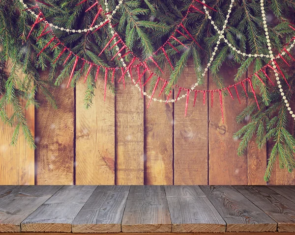 Neujahrshintergrund, leerer Holztisch. — Stockfoto