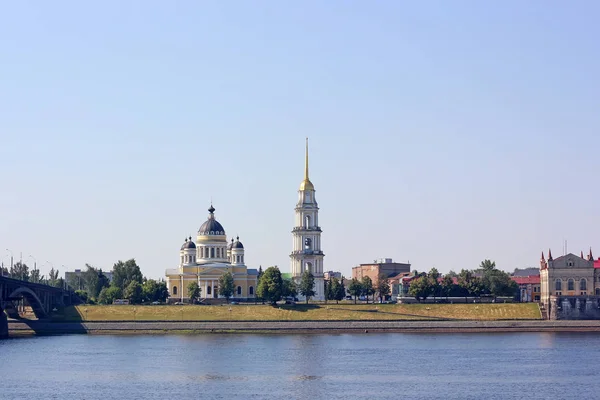 Spaso-Preobrazjenski kathedraal, de stad van Rybinsk. — Stockfoto