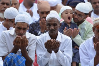 Hint Müslümanlar Eid kutluyor 