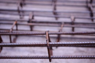 Tel ile oncrete barlar