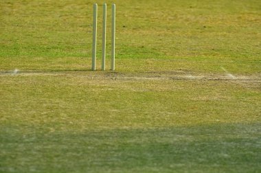 Oynamak için boş kriket sahası