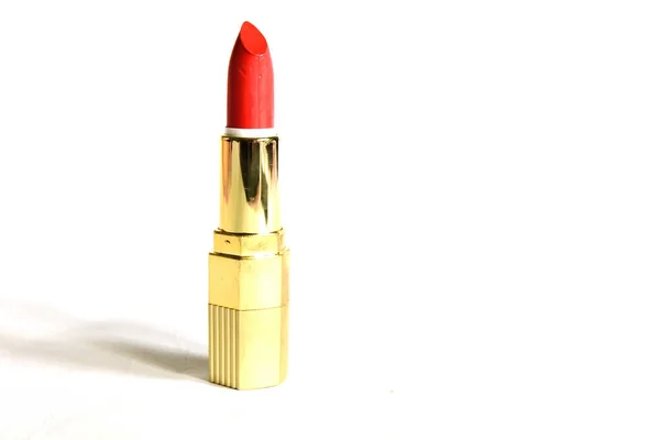 Röda lipstickon vita bakgrund — Stockfoto