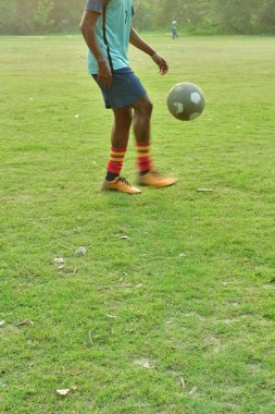 Çocuk futbol hokkabazlık pratik