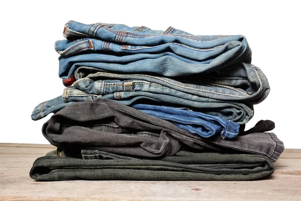 Stos niebieskie Spodnie jeansowe — Zdjęcie stockowe