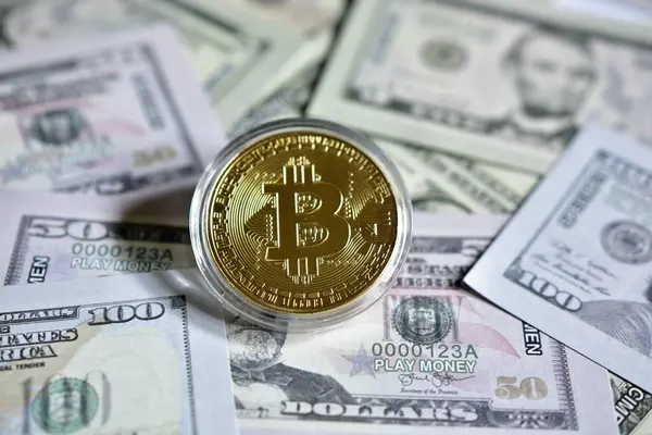 Bitcoin Dólares Fundo — Fotografia de Stock