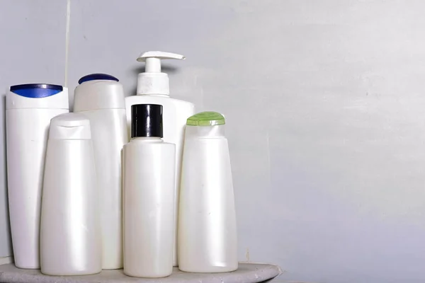 Conjunto Cuidados Com Pele Xampu Detergente Garrafas Recipientes Banheiro — Fotografia de Stock