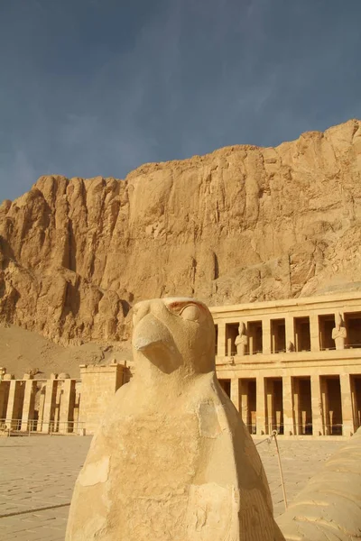 Templo de la Reina Hatshepsut —  Fotos de Stock