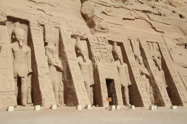 Ebu simbel Tapınağı