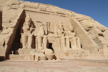 Ebu simbel Tapınağı