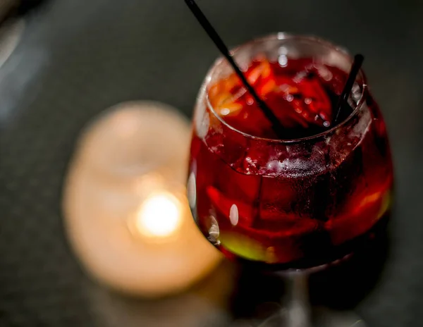 Kırmızı şarap sangria