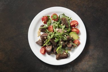 Türkiye'de karaciğer üzerinden sıcak salata