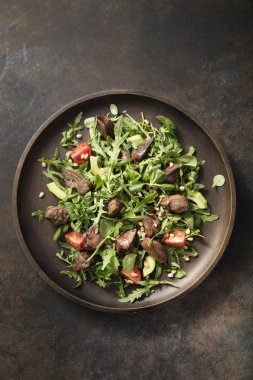 Türkiye'de karaciğer üzerinden sıcak salata