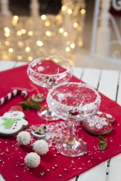 Two champagne glasses on the christmas table — Stock Photo, Image