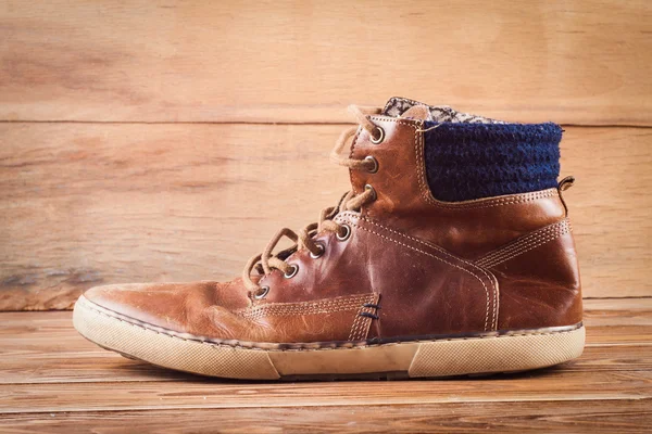 Régi barna cipők — Stock Fotó