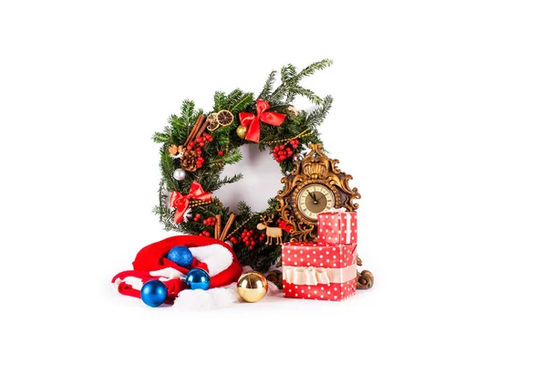 Corona de Navidad y decoración de Navidad — Foto de Stock