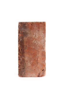 Eski kırmızı tuğla üzerine beyaz izole 