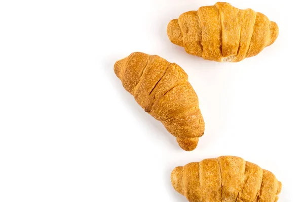 Färsk croissant på nära håll — Stockfoto