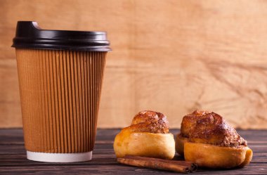 Taze ev yapımı tarçın 