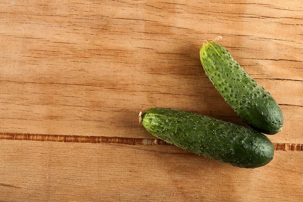 Reife frische Gurken — Stockfoto