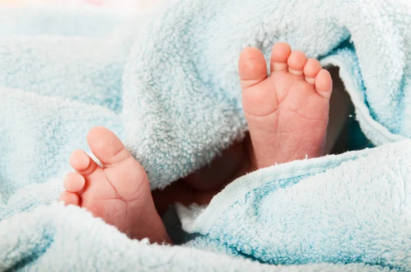 Nyfödd baby närbild — Stockfoto