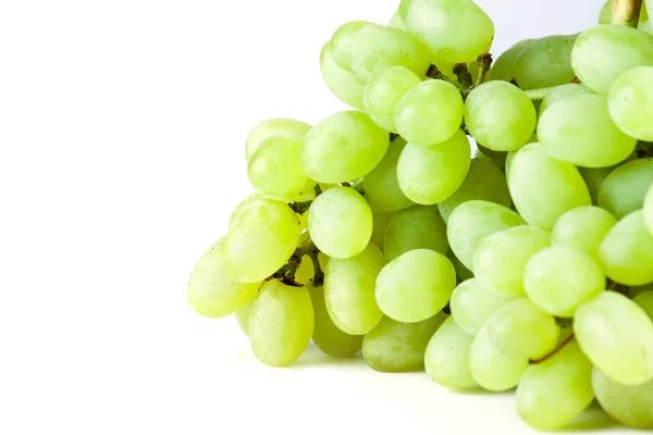 Uvas verdes frescas maduras — Fotografia de Stock