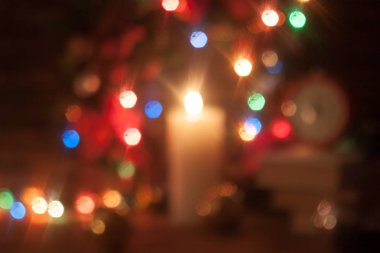 Noel çelenk süsleri ile