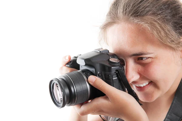 Kadın elinde fotoğraf makinesi ile fotoğraf — Stok fotoğraf