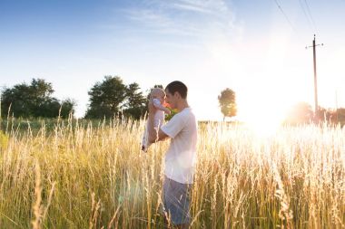 Mutlu baba oğlu ile çalış 