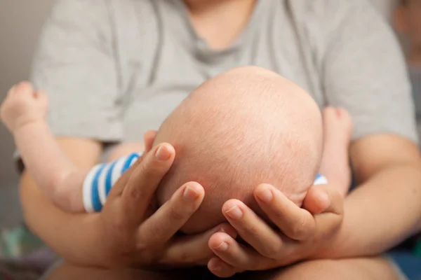 Barnet har en mor — Stockfoto