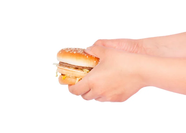 Färska hamburgare i hand — Stockfoto