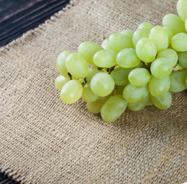 taze yeşil üzüm