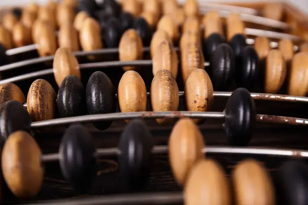 Abacus vintage sobre fondo de madera — Foto de Stock