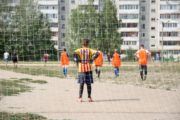 Yoshkar Ola Russia August 2016 Teenagers Play Street Football One — Stock Photo, Image