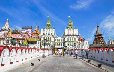 Moskova, Rusya - 19 Ağustos 2016. Kültürel-eğlence merkezi - Moskova, Rusya'nın Izmailovo bölgesinde Kremlin