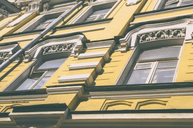 Eski mimari yapı parçası