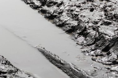 Çamur closeup lastik izleri