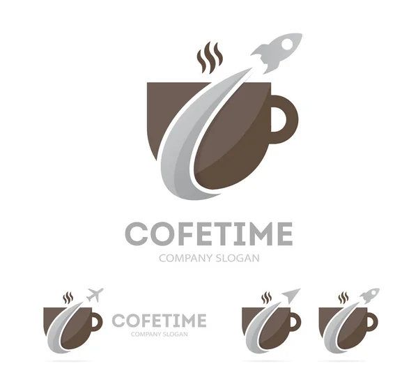 Vecteur de combinaison de logo de fusée et de café. Avion et café symbole ou icône. Modèle unique de conception de logotype de boisson et de vol . — Image vectorielle