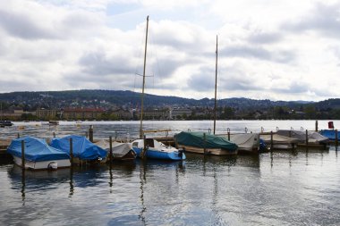 Riverside Zürih, İsviçre üzerinden görüntülemek 