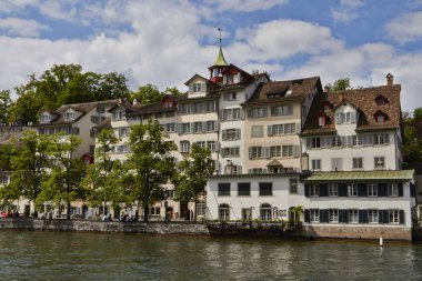 Zürih, İsviçre'ye nehirden görüntülemek